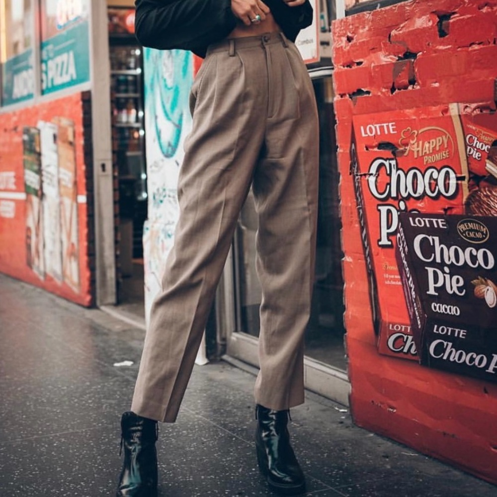 Beige vintage trousers